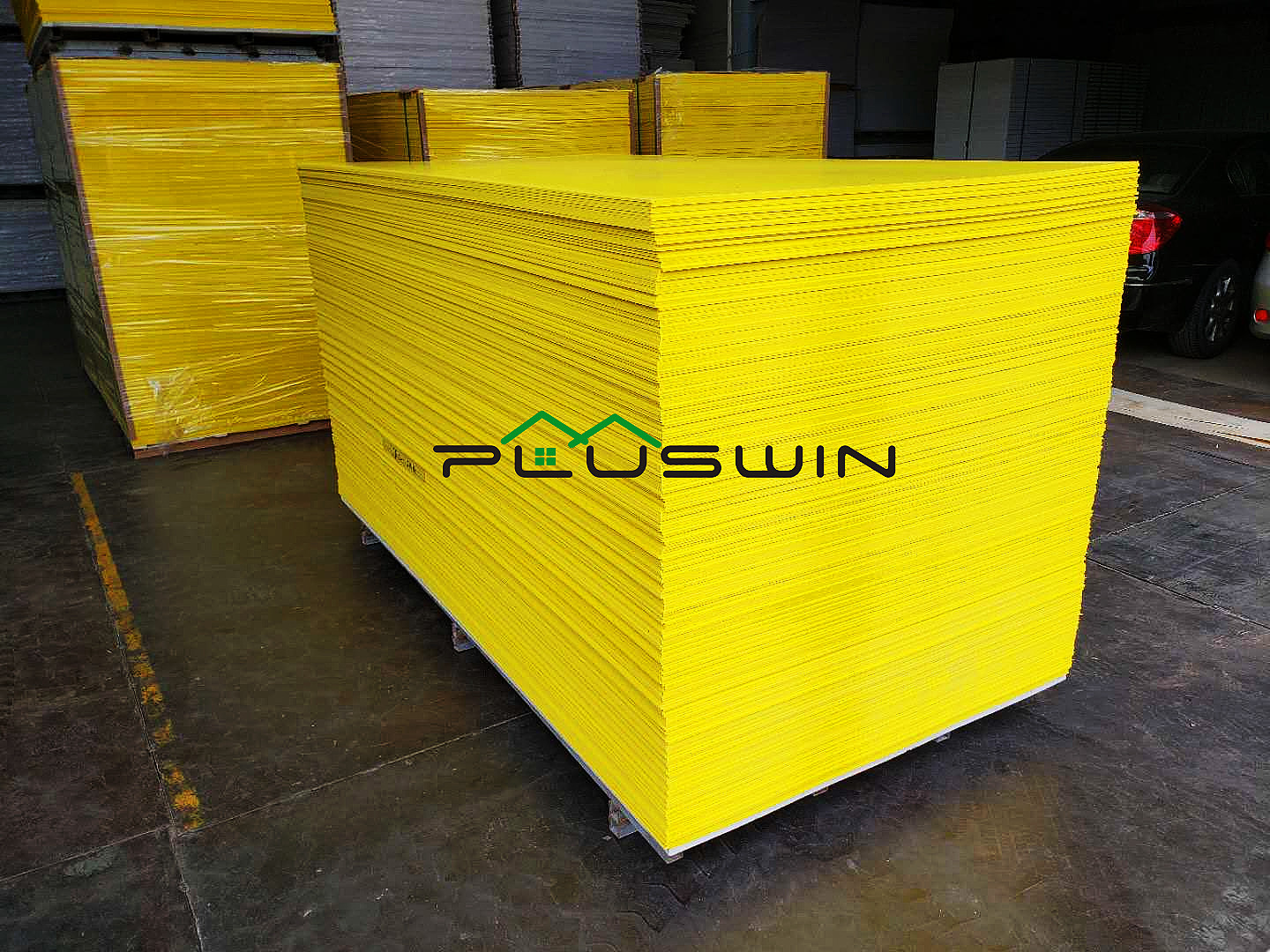 Factory Directly Supply Yellow Color PVC Celuka Board PVC Foam Sheet 