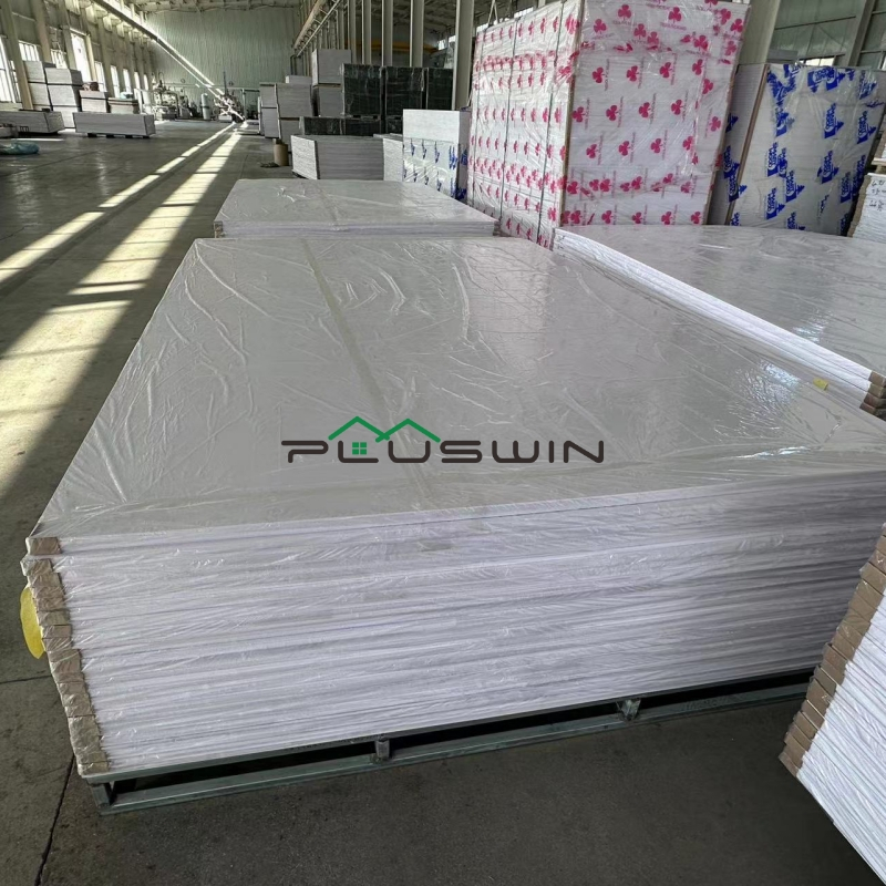 Hot Sale in Russia 0.5Density 2050*3050mm White 5mm 6mm pvc foam board